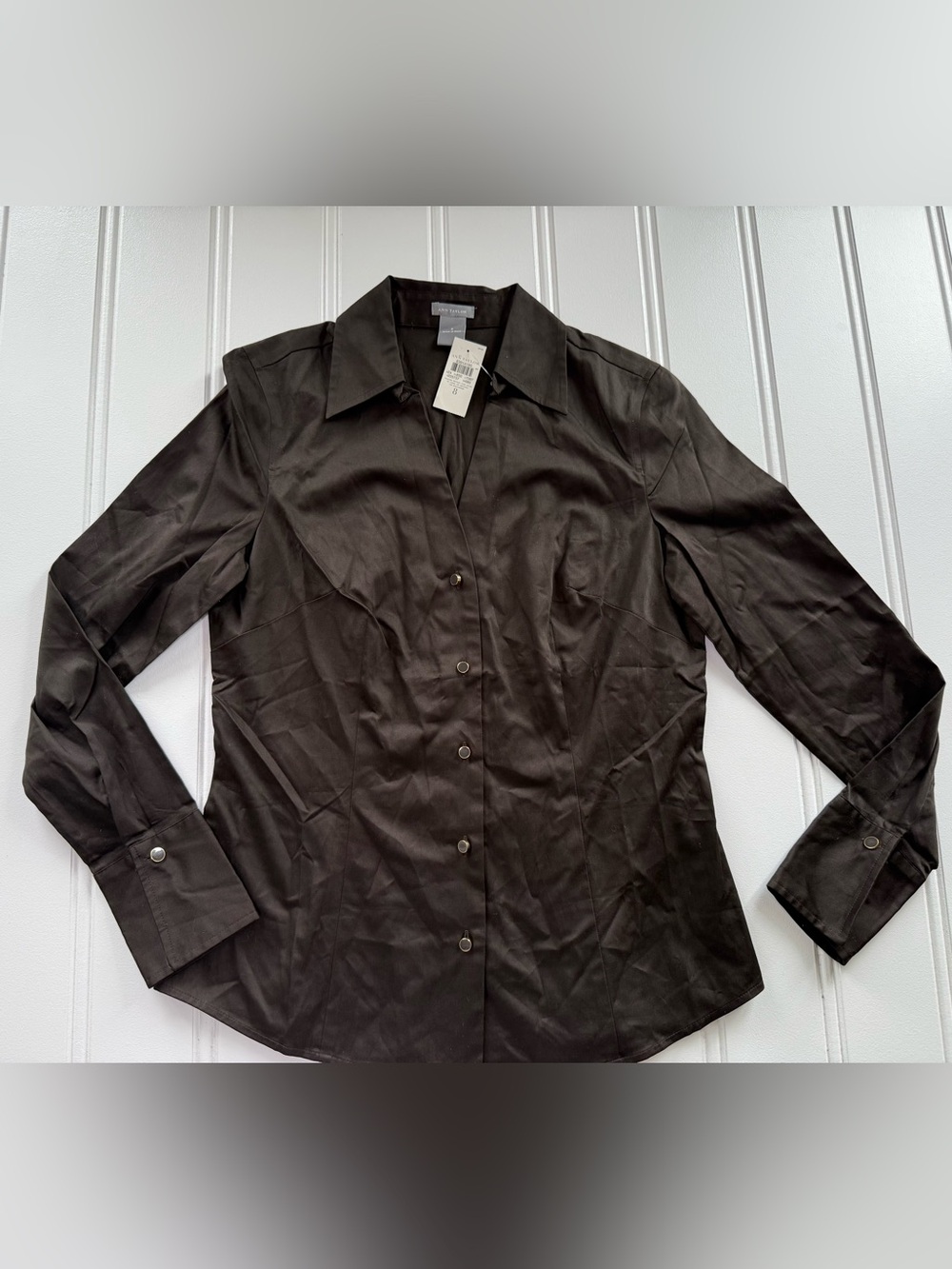 Ann Taylor Women's Button-Up Shirt Brown Stretch 8 NEW

Chest 17
Length 25